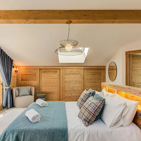Arve, Alpes Agency, Chamonix, Sleeps 10 Alpehytte