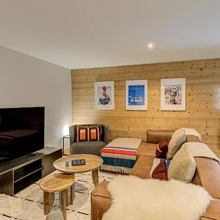 Arve, Alpes Agency, Chamonix, Sleeps 10 *