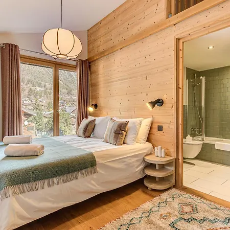 Arve, Alpes Agency, Chamonix, Sleeps 10 Alpehytte Chamonix