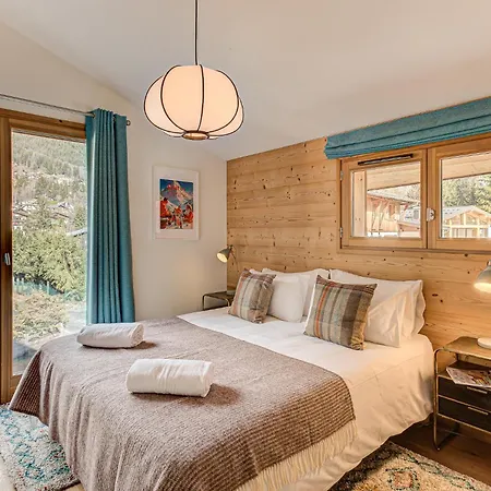 Arve, Alpes Agency, Chamonix, Sleeps 10 *