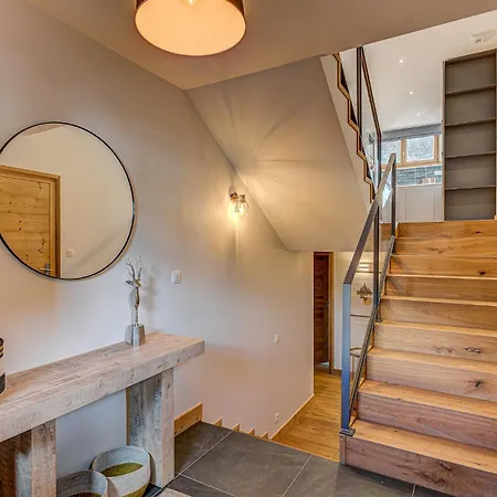 Arve, Alpes Agency, Chamonix, Sleeps 10 Alpehytte