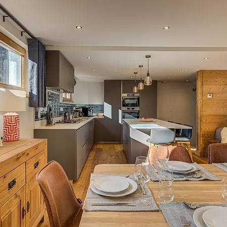 Alpehytte Arve, Alpes Agency, Chamonix, Sleeps 10 Chamonix