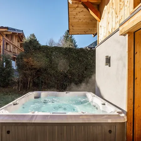 Arve, Alpes Agency, Chamonix, Sleeps 10