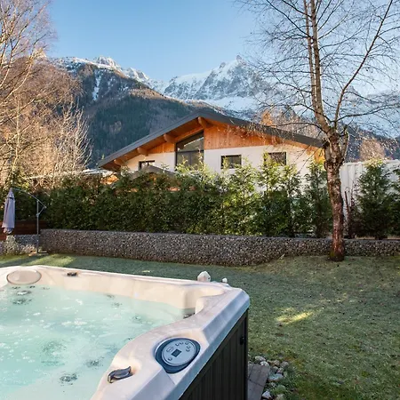 Arve, Alpes Agency, Chamonix, Sleeps 10